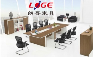 選擇辦公家具品牌時(shí)需要避免的誤區(qū)有哪些呢？